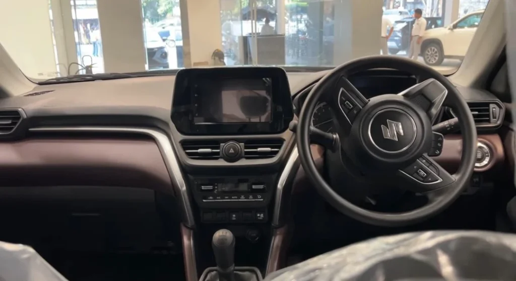 maruti suzuki grand vitara delta cng interior 