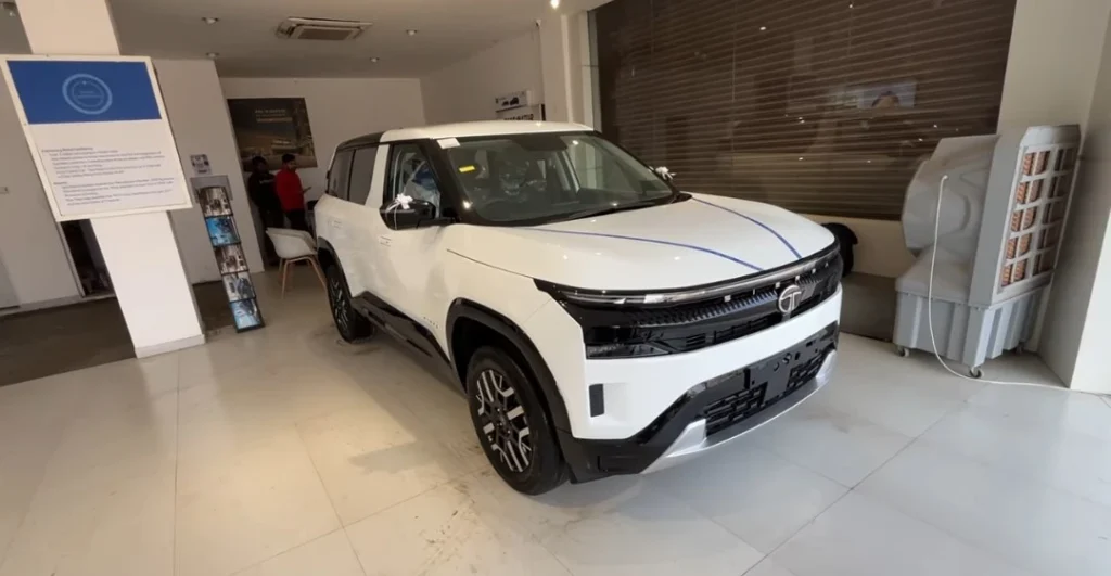 Tata Sierra pure plus diesel 2026 features 